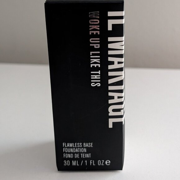 IL MAKIAGE Flawless Base Foundation Woke Up Like This Shade #10 New with Box 1oz - Picture 3 of 7